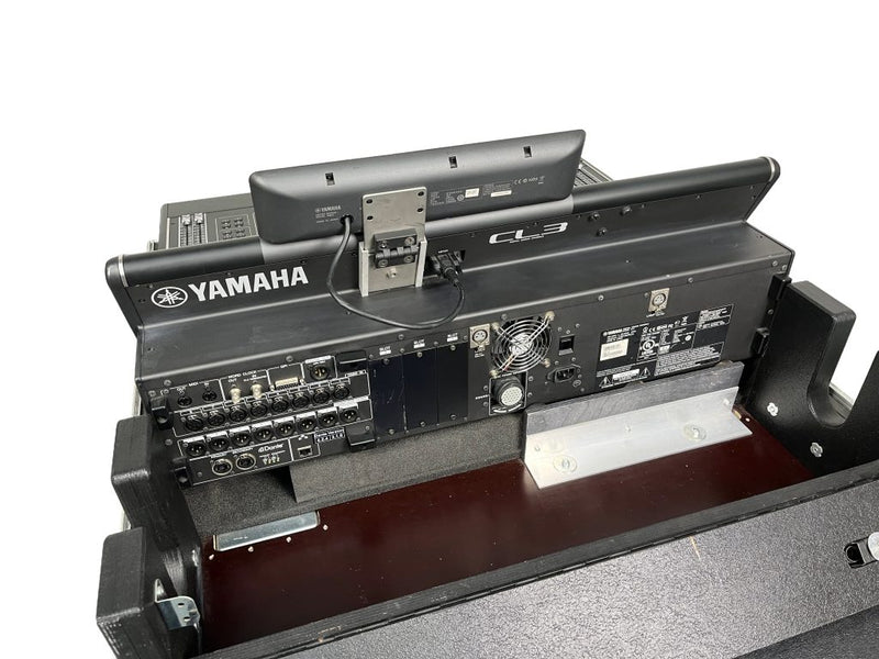 Yamaha CL3 Digital Mixing Console – Used, PSU & Flightcase