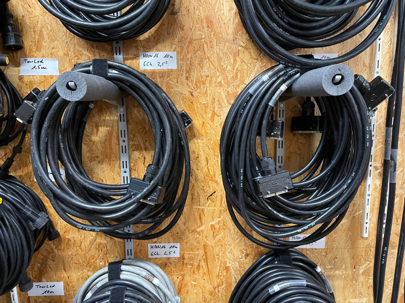 Major HAN16 Kabel schwarz und Zubehör