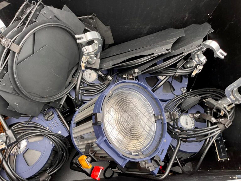 Litech Studio 2000 Fresnel – Set of 6 Lights | Stage Experts
