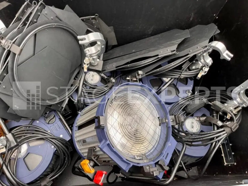 Litech Studio 2000 Fresnel – Set of 6 Lights | Stage Experts