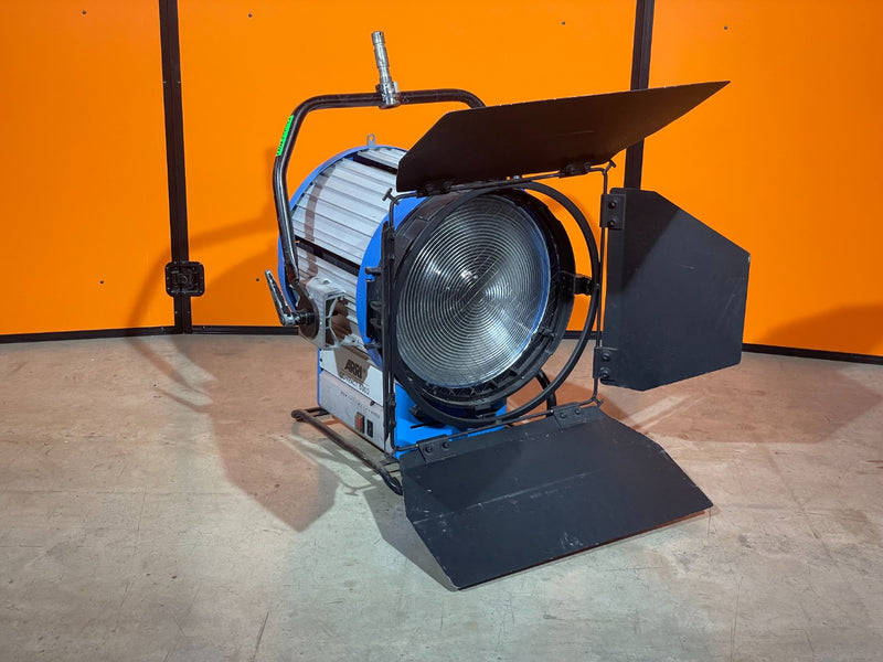 ARRI Compact 6000 Daylight Fresnel 6kW Spotlight