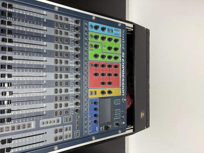 Soundcraft Si Expression with MADI‑USB Card in Case