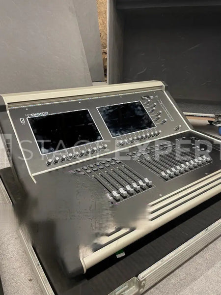 DiGiCo S21 Digital Mixer – 48 Flexi Inputs, 16 Buses at 96kHz