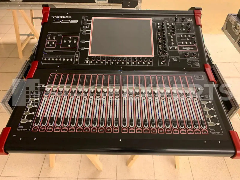 DiGiCo SD9 with D2 Rack – Digital Mixing Console Bundle