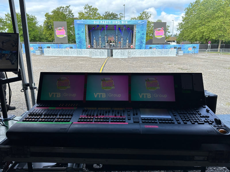 MA Lighting grandMA2 Full-Size Lighting Console | Stage Experts