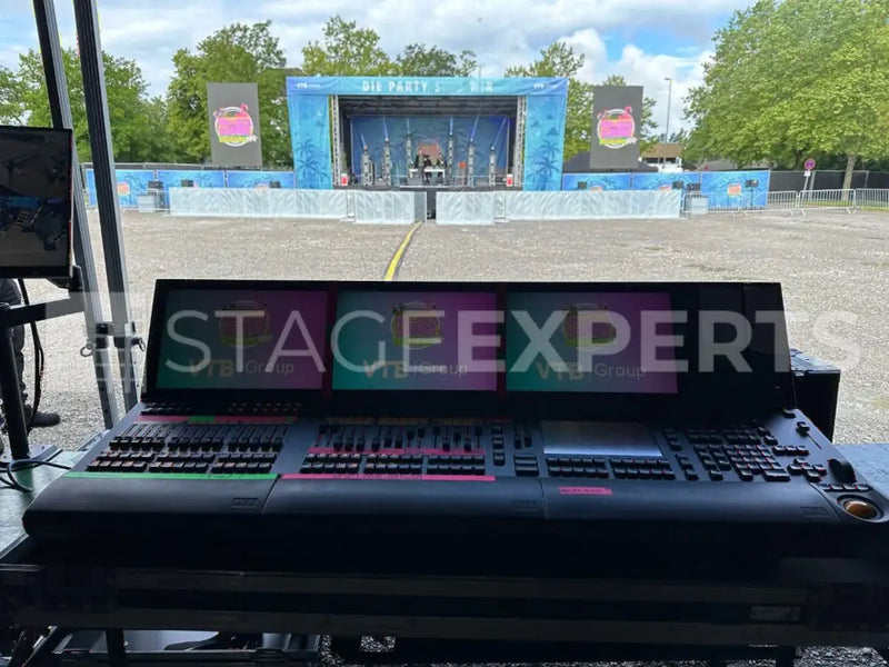 MA Lighting grandMA2 Full-Size Lighting Console | Stage Experts