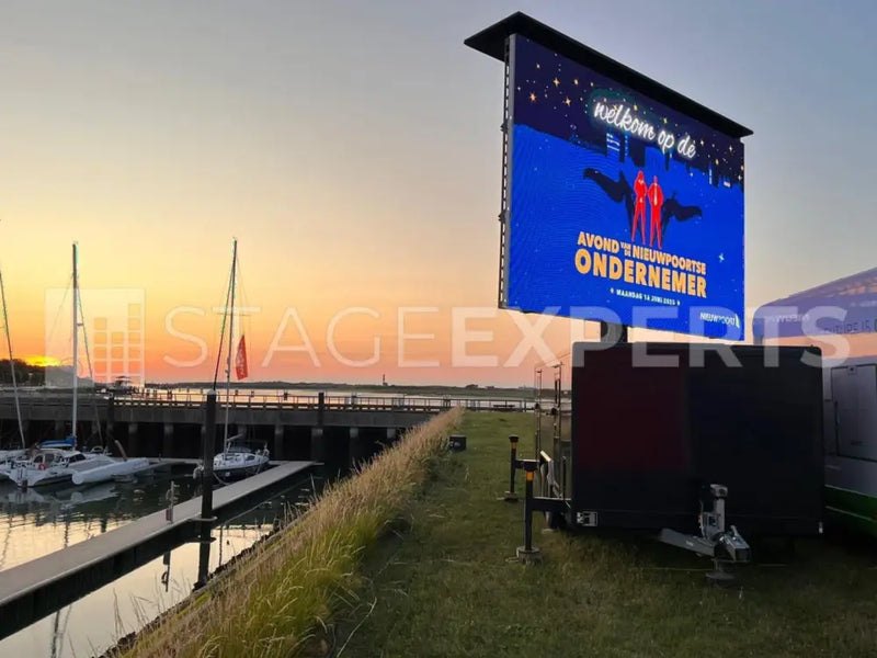 Canbest 6.67mm 15m² Mobile Outdoor LED Screen Trailer – 5x3m