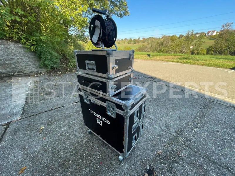 DiGiCo S21 Tourset with D-Rack & SoundGrid Server One