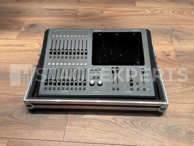 ChamSys QuickQ 10 Console with Thon Case – As-New