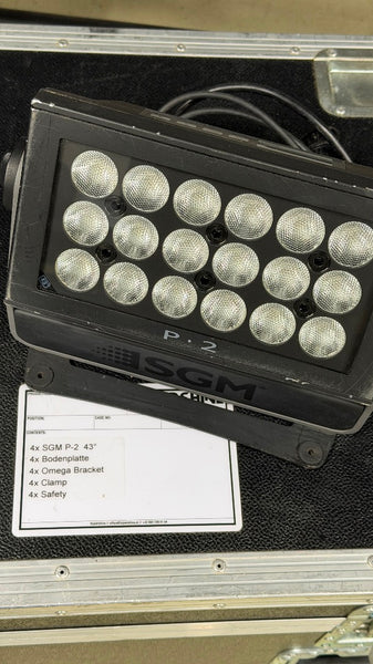 SGM P-2 – Set of 4 LED Wash Lights with Flight Case & Rigging