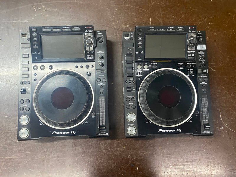 Pioneer CDJ-2000NXS2 Media Player with Case | Stage Experts
