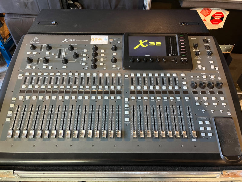 Behringer X32 Digital Mixer with Thon Doghouse Case on Blue Wheels