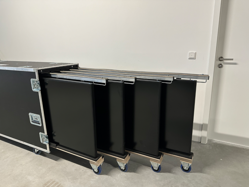 NEC MultiSync M551 55in Display – Set of 4 with Case