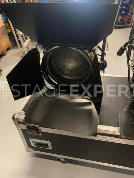 Desisti 321 PO HP LED C6 RGBACL Fresnel – Pole-Operated