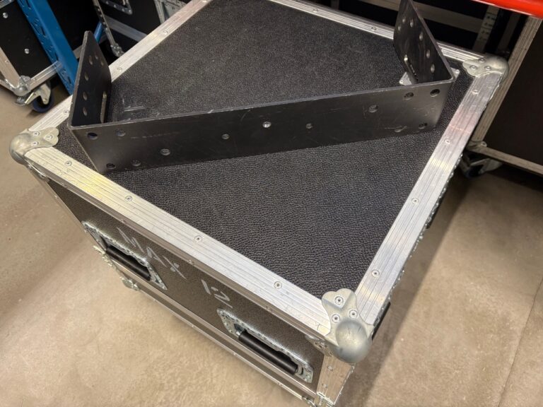 d&b audiotechnik MAX12 Monitor Set with D12 and D20 Amps
