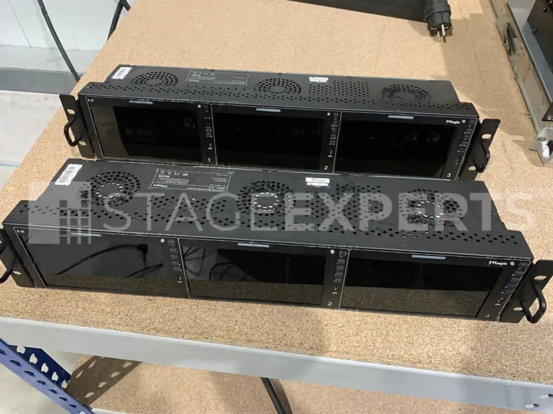 TVLogic R5-T Monitor Bridge – Triple 5.5in 2U 3G/12G-SDI