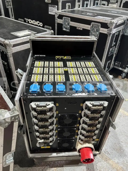 LLT CEE125A Freepatch Power Distribution, 72 Outputs Harting