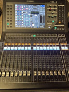 Yamaha QL1 Digital Mixer with Trolley Case – Dante Bundle