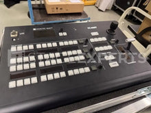 Load image into Gallery viewer, Analog Way RC400T Controller with Flight Case – Bundle
