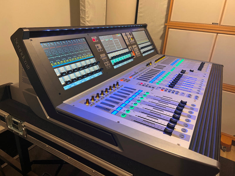 Soundcraft Vi2000 Digital Mixing Console with Case – Live