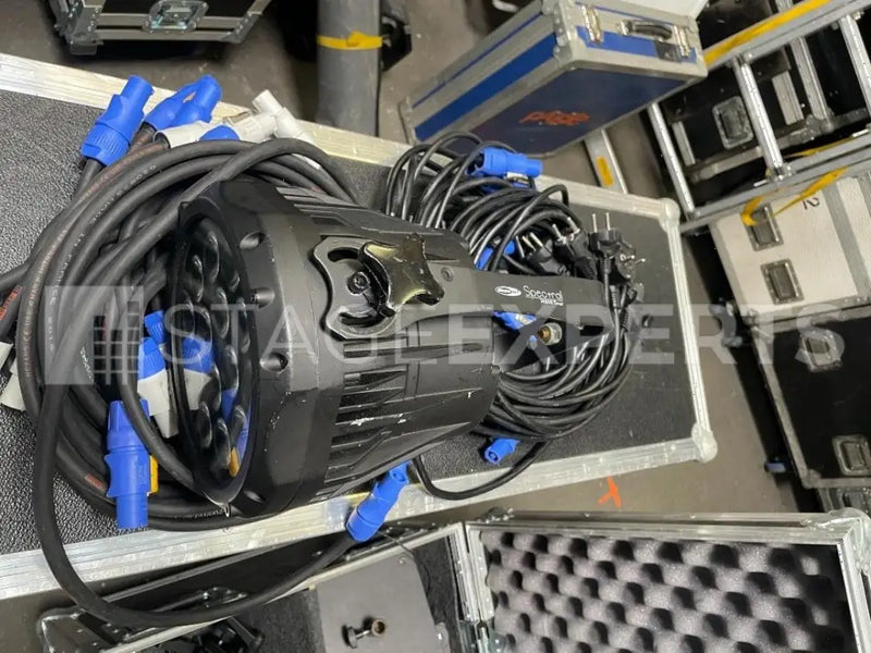 Showtec Spectral M800 Tour LED PAR with Case & Accessories