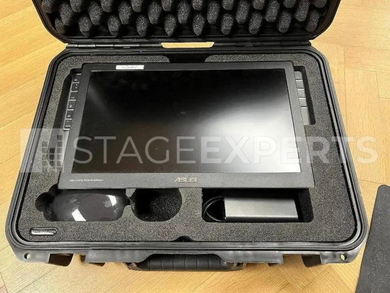 Apple Mac mini i7 10GbE Bundle with Display & Case for Pro AV