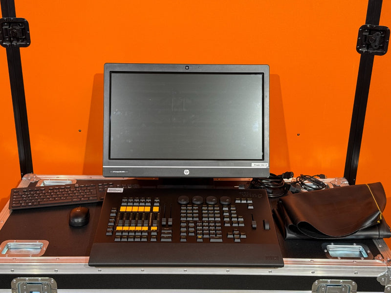 MA Lighting grandMA2 onPC Command Wing Tour Pack + PC