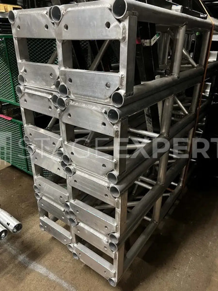 Total Fabrications 12″ Tower Ground Support – 4x Towers