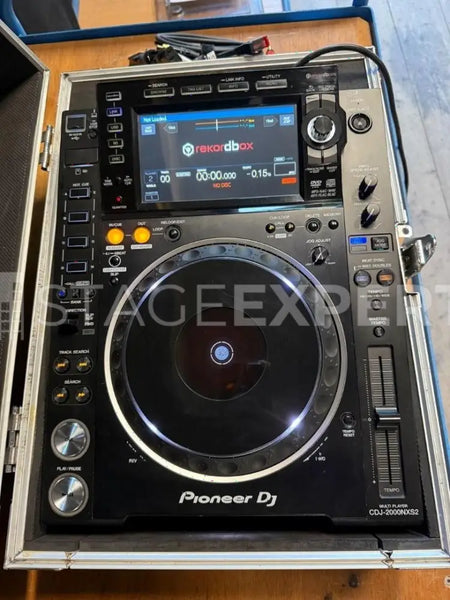 Pioneer DJ CDJ-2000NXS2 with Case & Decksaver | Player