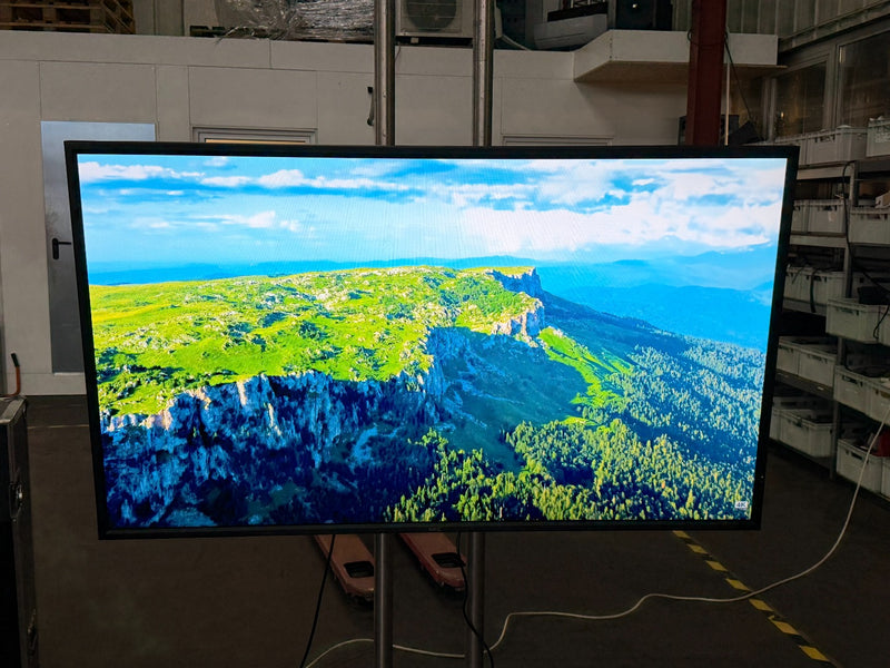 NEC MultiSync P703 70-inch Display with Flight Case & Remote