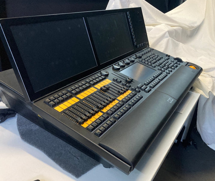 MA Lighting grandMA2 light console with Amptown case & extras
