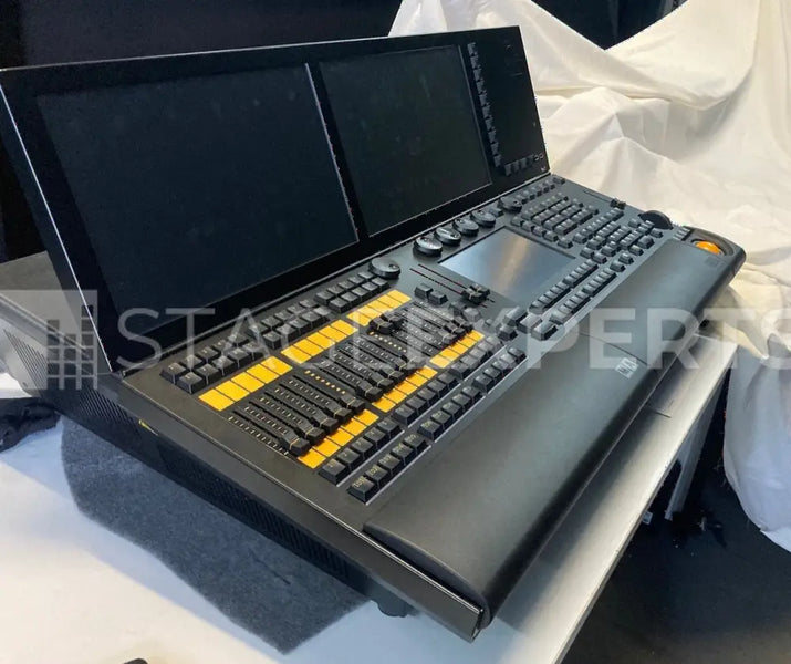 MA Lighting grandMA2 light console with Amptown case & extras
