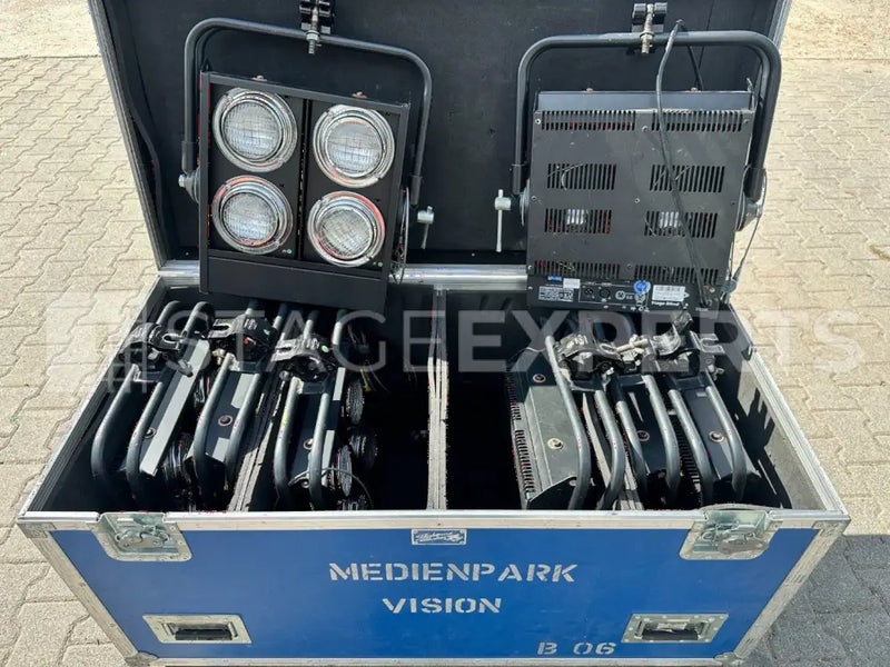 Highlite Stage Blinder-4 Active Set with Case | 2.6 kW