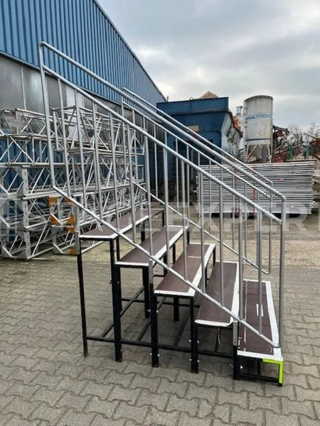 Bütec 5-Step Staircase 1.50m x 1.00m with Handrails | 1.0m Stage Access