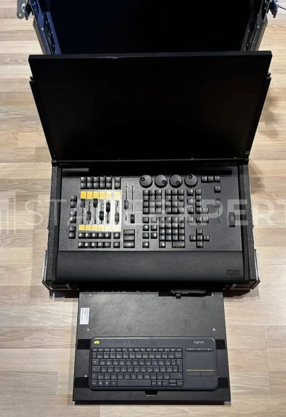MA Lighting onPC Command Wing 2 Tourpack | Pro Tour Rig