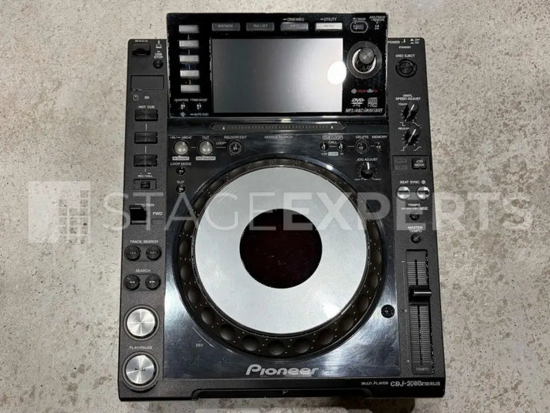 Pioneer CDJ-2000 Nexus Media Player with Flightcase | Stage Experts