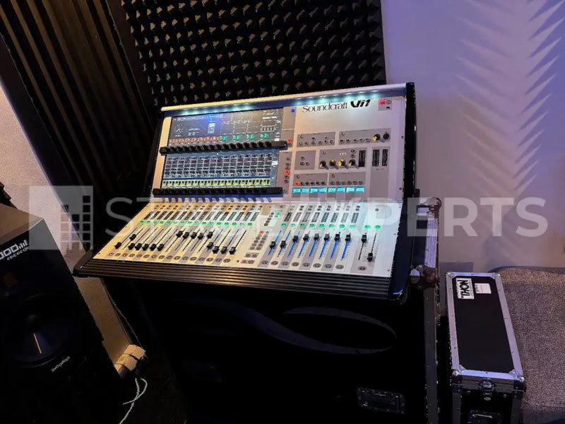 Soundcraft Vi1 + Compact Stagebox (32/8+8) with MADI