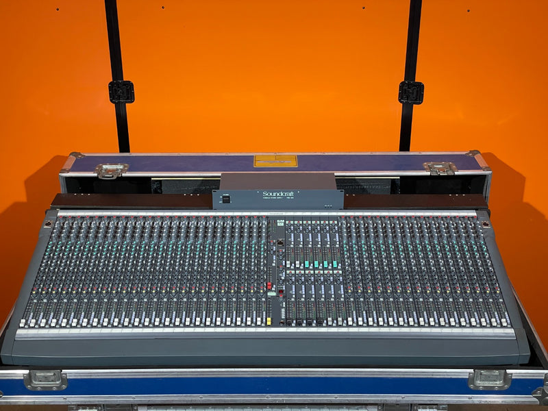 Soundcraft SM12 40‑channel Analogue Mixing Console with PSU & Case