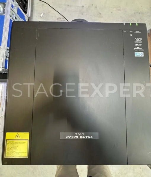 Panasonic PT-RZ570 Laser Projector – Installation WUXGA