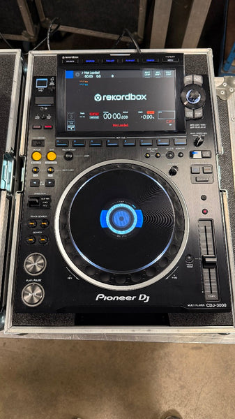 Pioneer DJ CDJ-3000 Media Player in Protective Flight Case