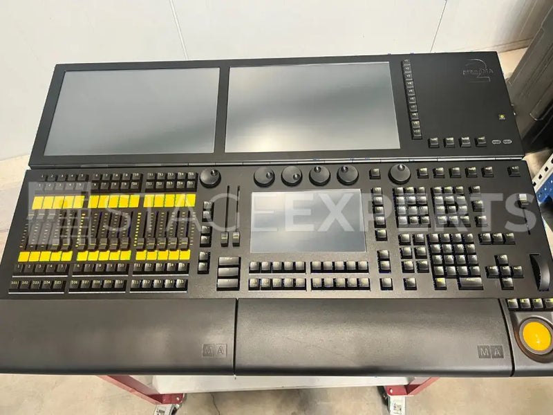 MA Lighting grandMA2 light – professional lighting console