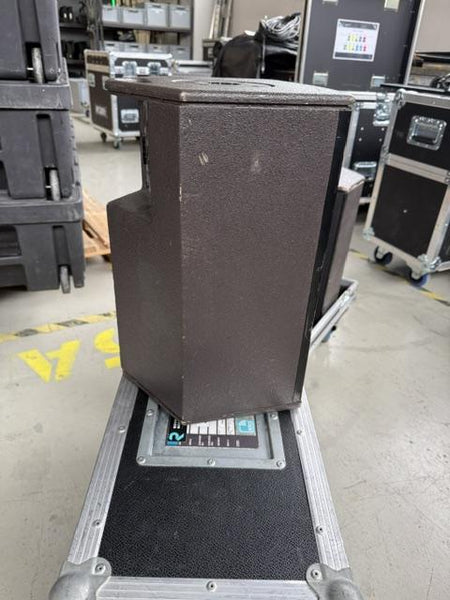 L-Acoustics 8XT Pair with Flying Frame & Flight Case