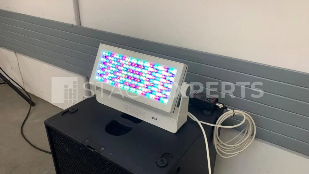 SGM I-5 RGBW POI IP65 LED Wash Light – White Finish (Outdoor)