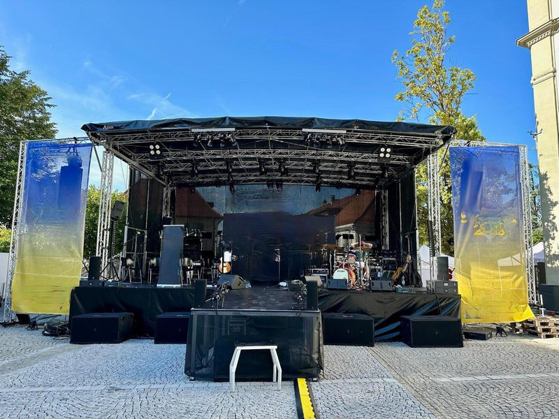 AL Stage R80 Circular Mobile Stage with Wings (80 m²)