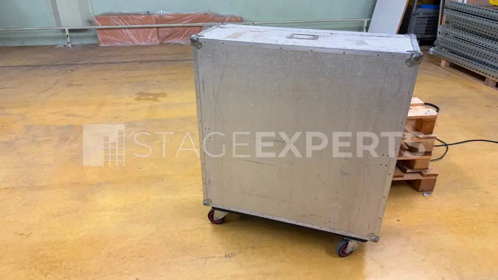 Midas Venice F24 Analogue Mixing Console | Stage Experts