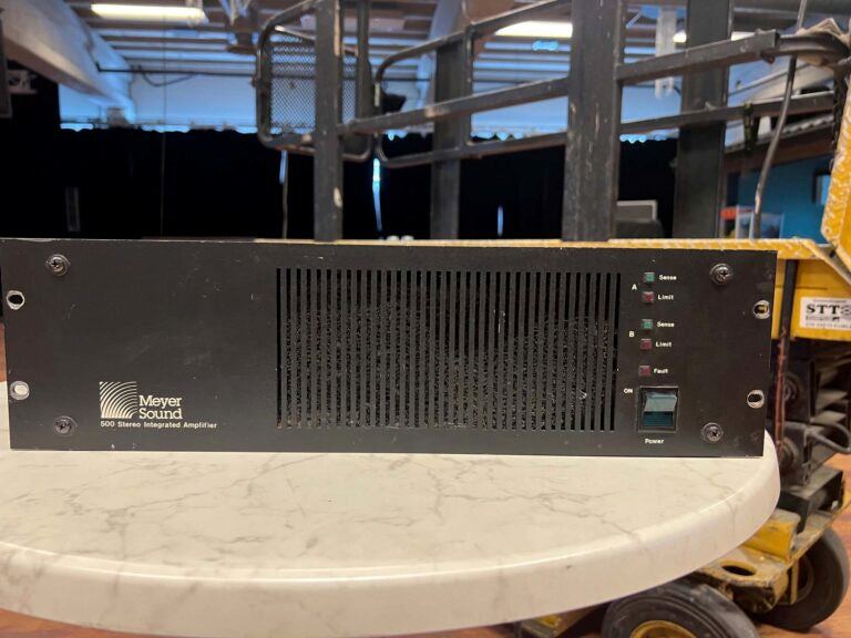 Meyer Sound 501 Package: 2x 18-inch Subs + 500 Amplifier