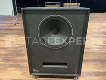 Load image into Gallery viewer, Meyer Sound 501 Package: 2x 18in Subs with 500 Amplifier
