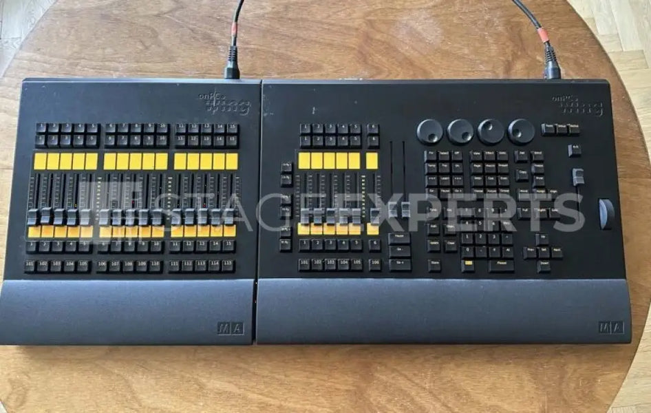 MA Lighting grandMA2 onPC Command + Fader Wing Bundle