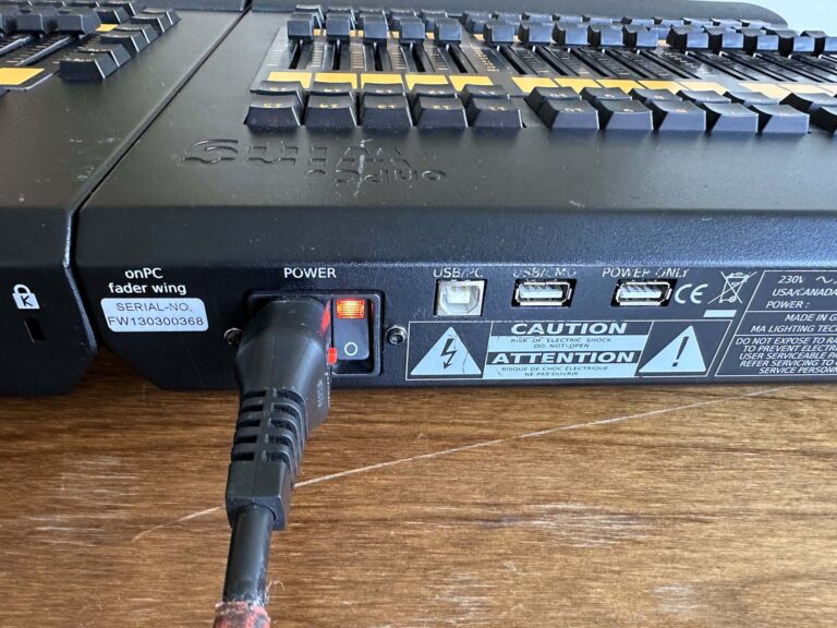 MA Lighting grandMA2 onPC Command + Fader Wing Bundle Set