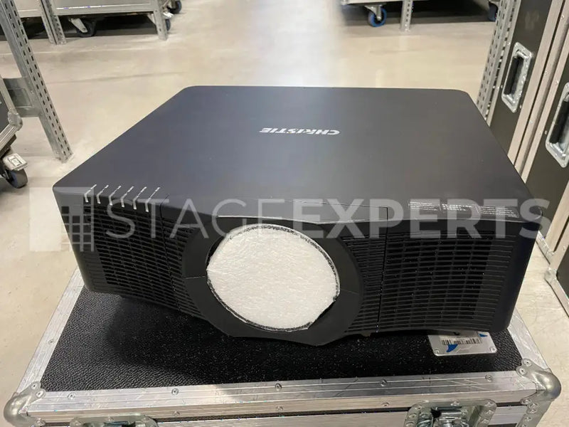 Christie LW751i-D Projector, Lens & Case – 7,500 lm WXGA